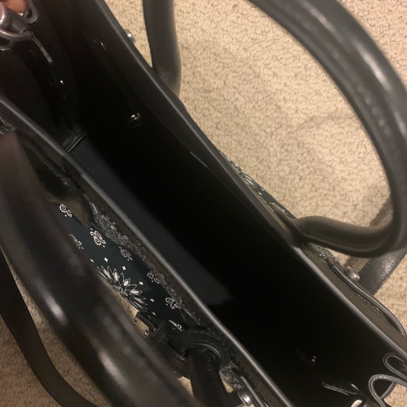 YSL Saint Laurent Bandana Baby Sac de Jour NEW - Picture 5 of 14